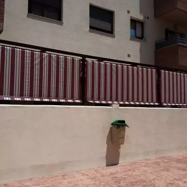 Toldo para Terraza de palilleria con quita vientos
