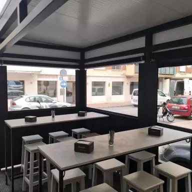 Cerramientos con Toldos para restaurante cafeteria