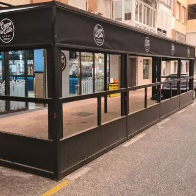 Cerramientos de tarimas para restaurantes y cafeterias