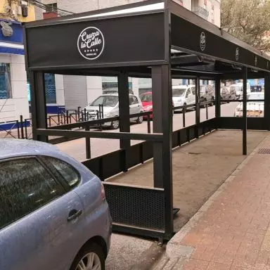 Cerramientos de tarimas para restaurantes y cafeterias
