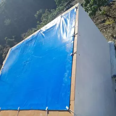 Fabricaci&oacute;n e Instalaci&oacute;n de lona para piscina