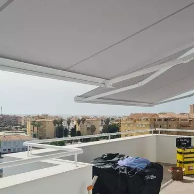 fabricacion instalacion toldo cofre malaga 05
