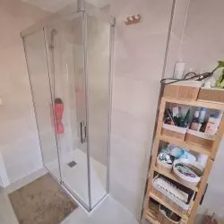 instalacion mampara ducha vivienda malaga 02