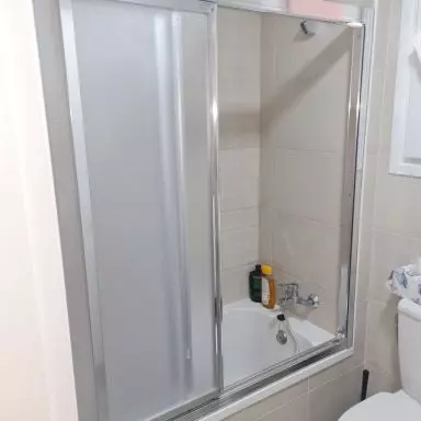 instalacion mamparas en cromo malaga 03