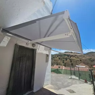 toldo brazos articulados malaga 05